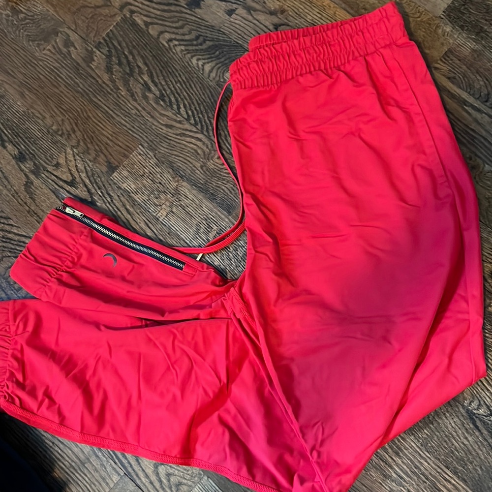 Zyia joggers